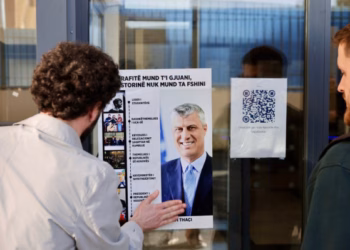 ​“Fotografitë mund t’i gjuani, por historinë jo”, aksioni simbolik i rinisë së PDK-së