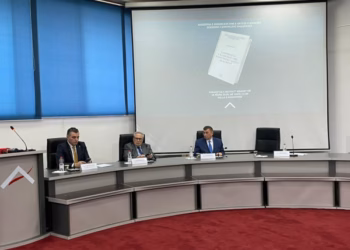 ​Promovohet libri për Rambujenë i profesor Arsim Bajramit