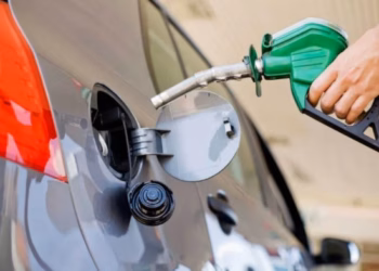 ​Nga kriza globale te xhepi i qytetarit, OEK dhe DhTIK propozojnë masa për uljen e çmimit të naftës