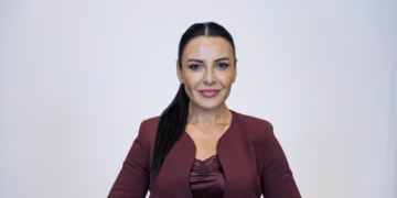 Apeli rrëzon Belinda Ballukun, lë në fuqi pezullimin nga detyra