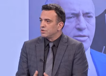 Pozhari: Osmani mund të bashkojë LDK-në dhe LVV-në për presidentin