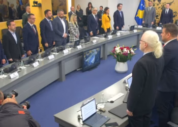Qeveria mban 1 minutë heshtje për tre kosovarët që vdiqën tragjikisht në Vjenë