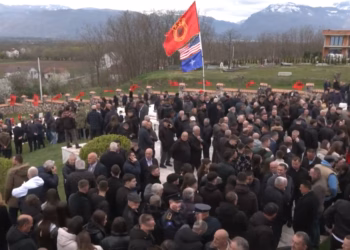 Gllogjani kujton Epopën e Dukagjinit – 28 vjet nga rënia heroike e Him Haradinaj dhe vëllezërve Mehmetaj