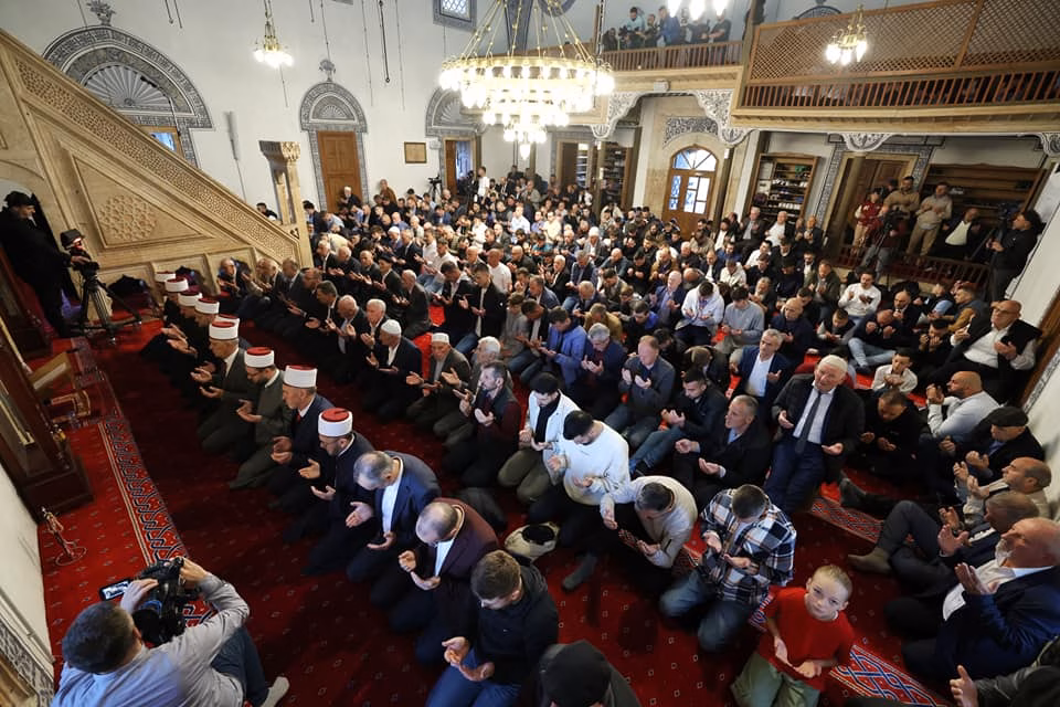 Në Kosovë sot festohet Fitër Bajrami