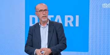 Haxhiu kritikon Kurtin për marrëveshjet me BE-në, thotë se do duhej hetim parlamentar për dialogun me Serbinë