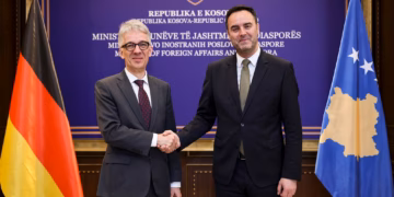 Konjufca pret ambasadorin gjerman, flasin për dialogun dhe bashkëpunimin ekonomik