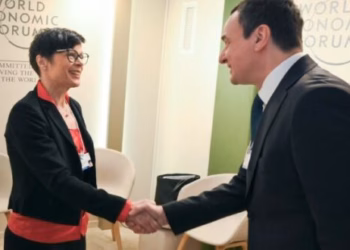 Kurti bisedon me komisioneren e BE-së për Zgjerim, Marta Kos për reformat dhe integrimin evropian