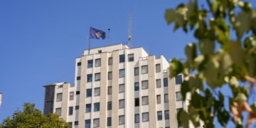 MPJD thotë se qindra kosovarë ndodhen ende në Lindjen e Mesme