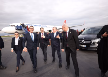 Ministri turk i Sportit vjen në Kosovë, pritet zyrtarisht