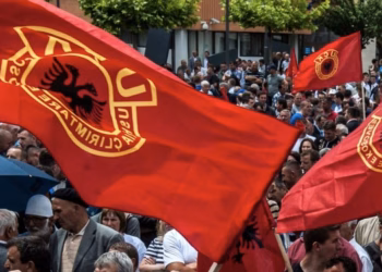 Sot veteranët e UÇK-së protestojnë kundër ekspozitës për masakrat në Kosovë