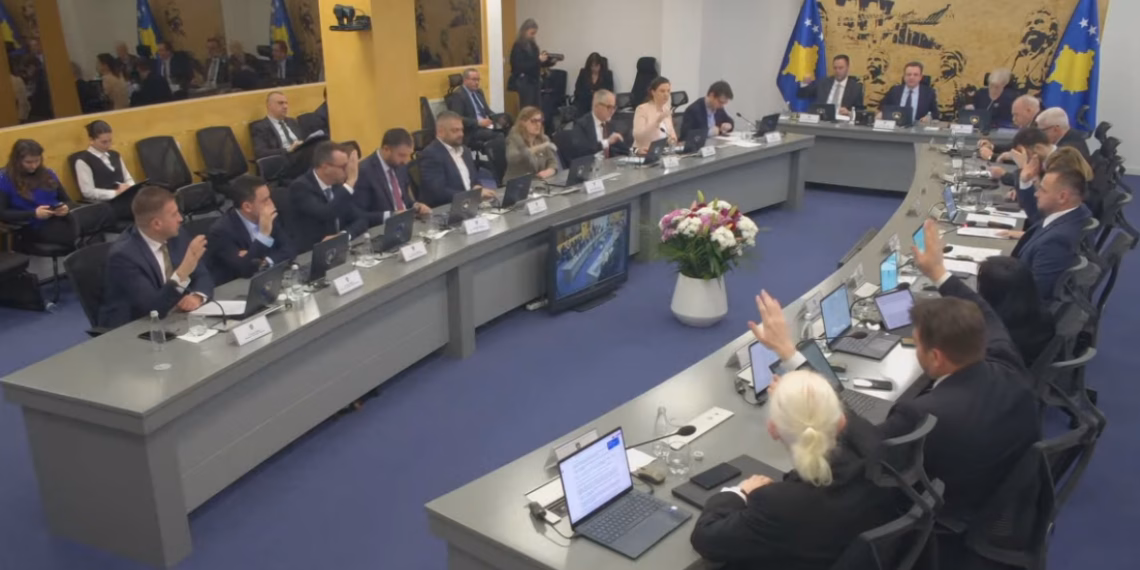 Qeveria miraton Ligjin për Byronë Shtetërore