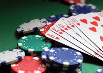 Pesë persona kapen duke luajtur bixhoz në Malishevë