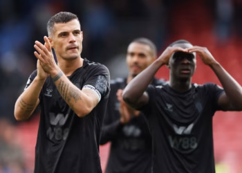 Sunderlandi i Xhakës u kthehet fitoreve