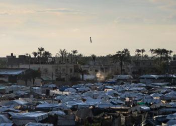 Izraeli vazhdon me sulme në Gaza pavarësisht armëpushimit, katër persona të vrarë që nga agimi