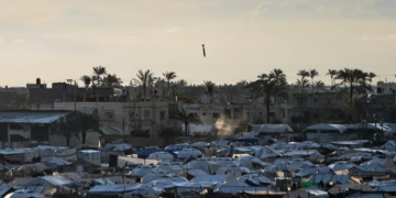 Izraeli vazhdon me sulme në Gaza pavarësisht armëpushimit, katër persona të vrarë që nga agimi