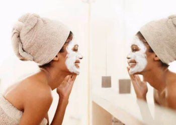 Si ta përdorni aspirinën për bukurinë e flokëve dhe lëkurës