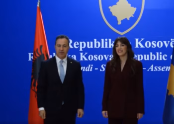 Takohen Haxhiu e Peleshi