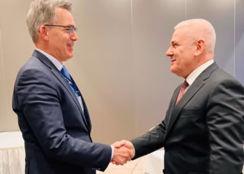 Sveçla takon zyrtarin e Komisionit Evropian në Salzburg, diskutohet siguria dhe lufta kundër krimit