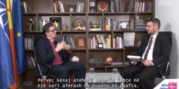 Pendarovski flet për raportet me shqiptarët: Marrëdhëniet ndëretnike mbeten sfidë, politikanët të jenë më të zëshëm