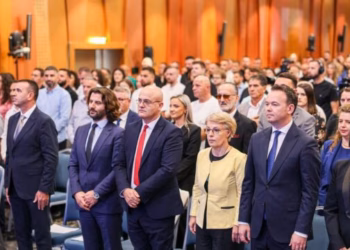 Japin dorëheqje kryetarja, kryesia dhe krejt anëtarësia e partisë GUXO në Deçan