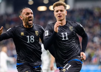 Fenerbahçe insiston për Asllanin, kërkon ndihmë nga Muriqi