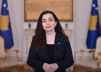 Osmani nderohet në Vjenë me çmimin “Dr. Erhard Busek” për lidership dhe përkushtim demokratik