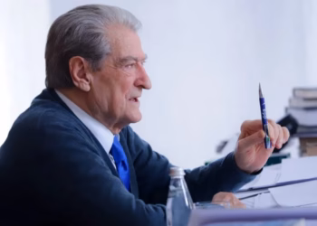 PD-ja protestë kombëtare, Sali Berisha: Të bllokohen rrugët me makina