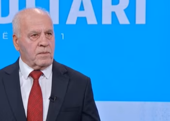 Salihaj: Pa kompromis mes partive, vendi mund të shkojë drejt zgjedhjeve