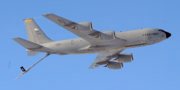 Aeroplan amerikan KC‑135 rrëzohet në Irak