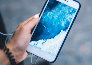 Google ngre alarmin: Miliona iPhone mund të hakohen