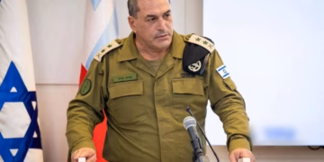 Kreu i ushtrisë izraelite njofton planet për vazhdim të sulmeve ndaj Iranit dhe Libanit