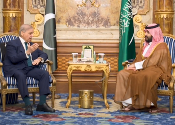 Arabia Saudite i jep Pakistanit 3 miliardë dollarë për shlyerjen e borxhit ndaj Emirateve të Bashkuara Arabe