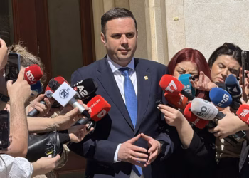 Takim pa marrëveshje, Abdixhiku: S’kemi emra konkretë për president, në proces janë dy kandidatë të VV-së