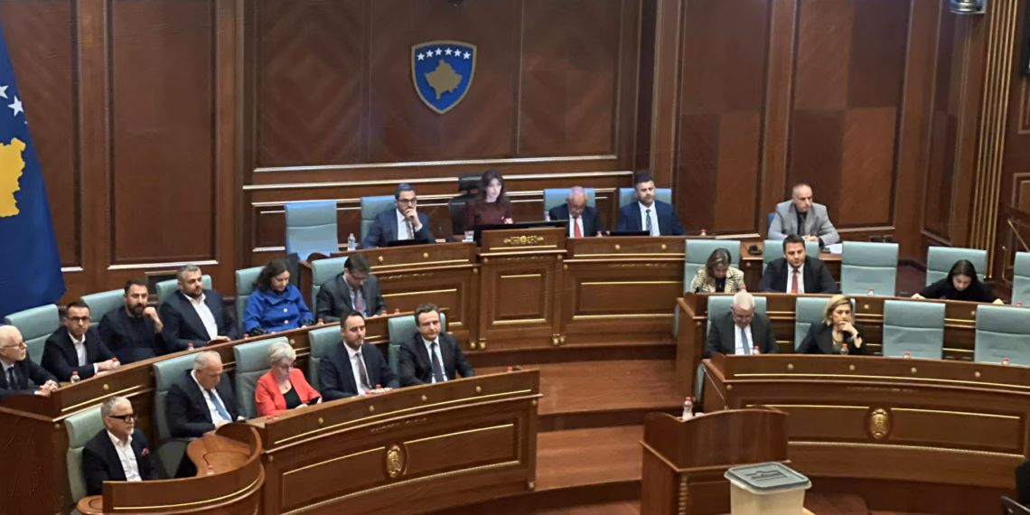 Kosova pa president, vendi shkon në zgjedhje të jashtëzakonshme