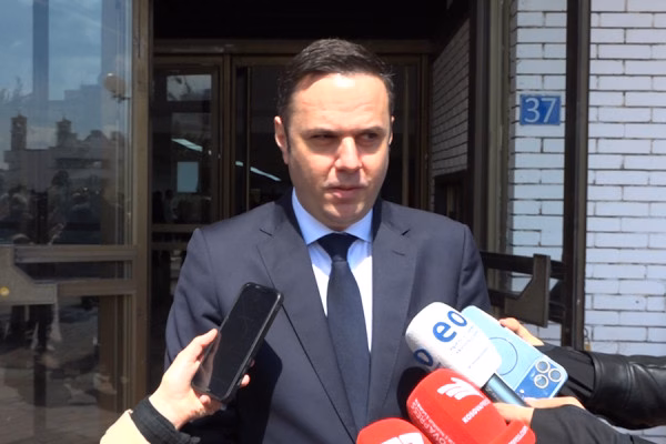 LDK-ja s’mbështet propozimet e VV-së, Abdixhiku konfirmon takimin me Hamzën