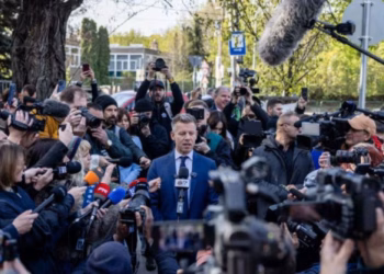 Sondazhet e nxjerrin fituese opozitën në Hungari