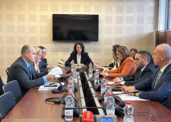 ​Komisioni miraton anëtarësimin e Kosovës në Bordin e Paqes