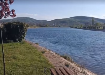 ​Një fëmijë bie në Liqenin Akumulues në Mitrovicë, nxirret me shenja jete