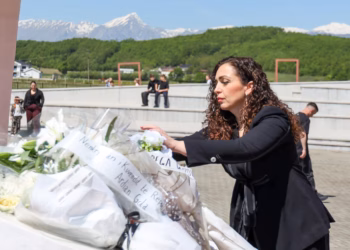 Osmani për masakrën e Mejës: Kryeqendra e dhimbjes, por edhe një kujtesë që duhet të shërbejë si udhërrëfyes
