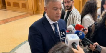 Bardiqi: Mesazhi për “votim karate” ishte sarkazëm mes miqsh