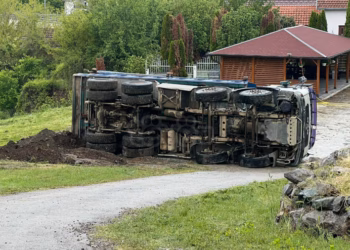 Ndalohet një person ku humbi jetën punëtori që e zuri kamioni në vendin e punës në Gjakovë