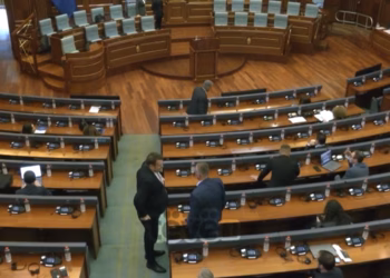 Seanca për energjinë elektrike – Përplasje verbale mes deputetësh në diskutimet për rrymën