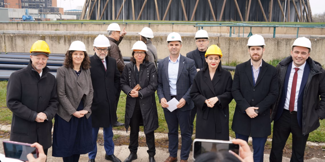 Nënshkruhet kontrata për ndërtimin e pesë impianteve për trajtimin e ujëave të ndotura