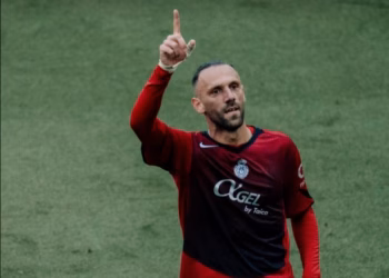 Menaxheri i Muriqit, flet për të ardhmen e sulmuesit kosovar