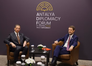 Hoxha ia përmend Gjuriqit njohjen e Kosovës: Dialogu e vetmja rrugë drejt normalizimit