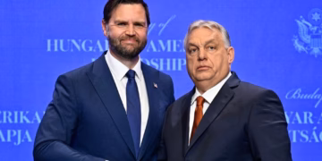 Vance mohon ndërhyrjen amerikane në zgjedhjet hungareze mes kritikave nga BE-ja