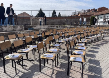 Mitrovica kujton të zhdukurit gjatë luftës