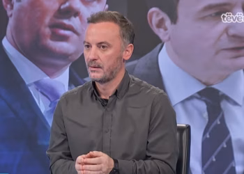 Molliqaj: Ndihmojeni PSD-në të hyjë në Kuvend për të parë si sfidohet Kurti