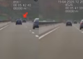 Me 182 km/h në zonë 120, Policia konfiskon targat dhe ndalon shoferin