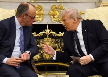 “Përqendrohu në përfundimin e luftës në Ukrainë”: Trump përshkallëzon kritikat ndaj Merz